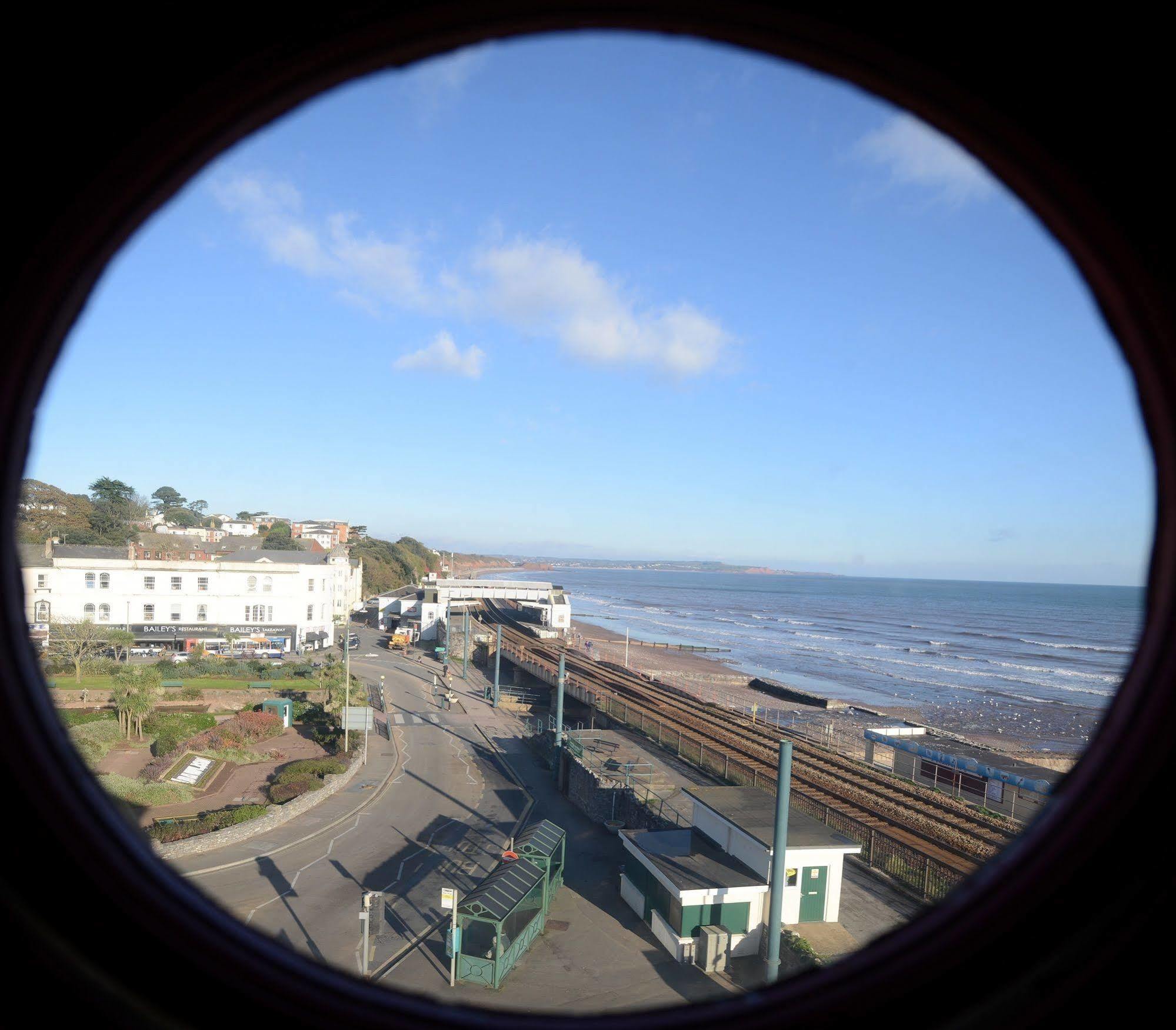 The Blenheim Bed & Breakfast Dawlish Eksteriør bilde