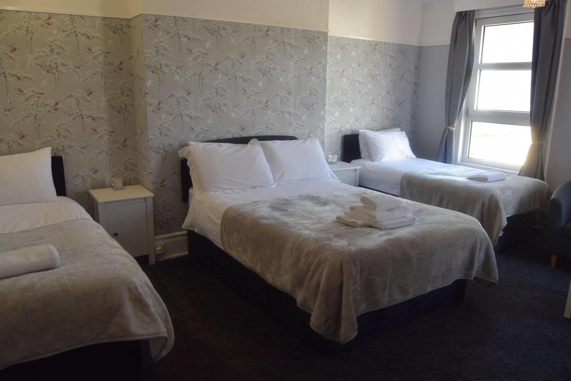 The Blenheim Bed & Breakfast Dawlish Eksteriør bilde